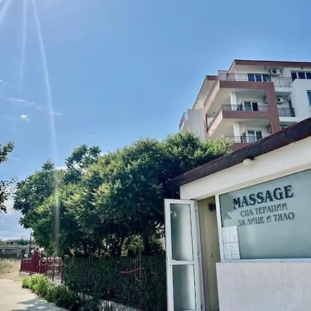 Riviera Fort Beach, Bulgaria Apartment Ravda