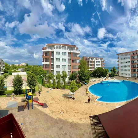 Riviera Fort Beach, Bulgaria Apartment Ravda